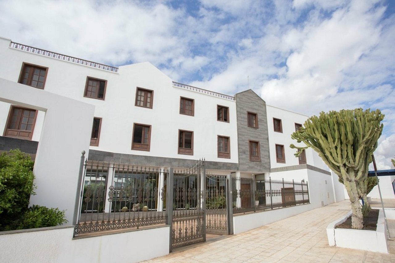 Nazaret Apartments Costa Teguise Exterior photo